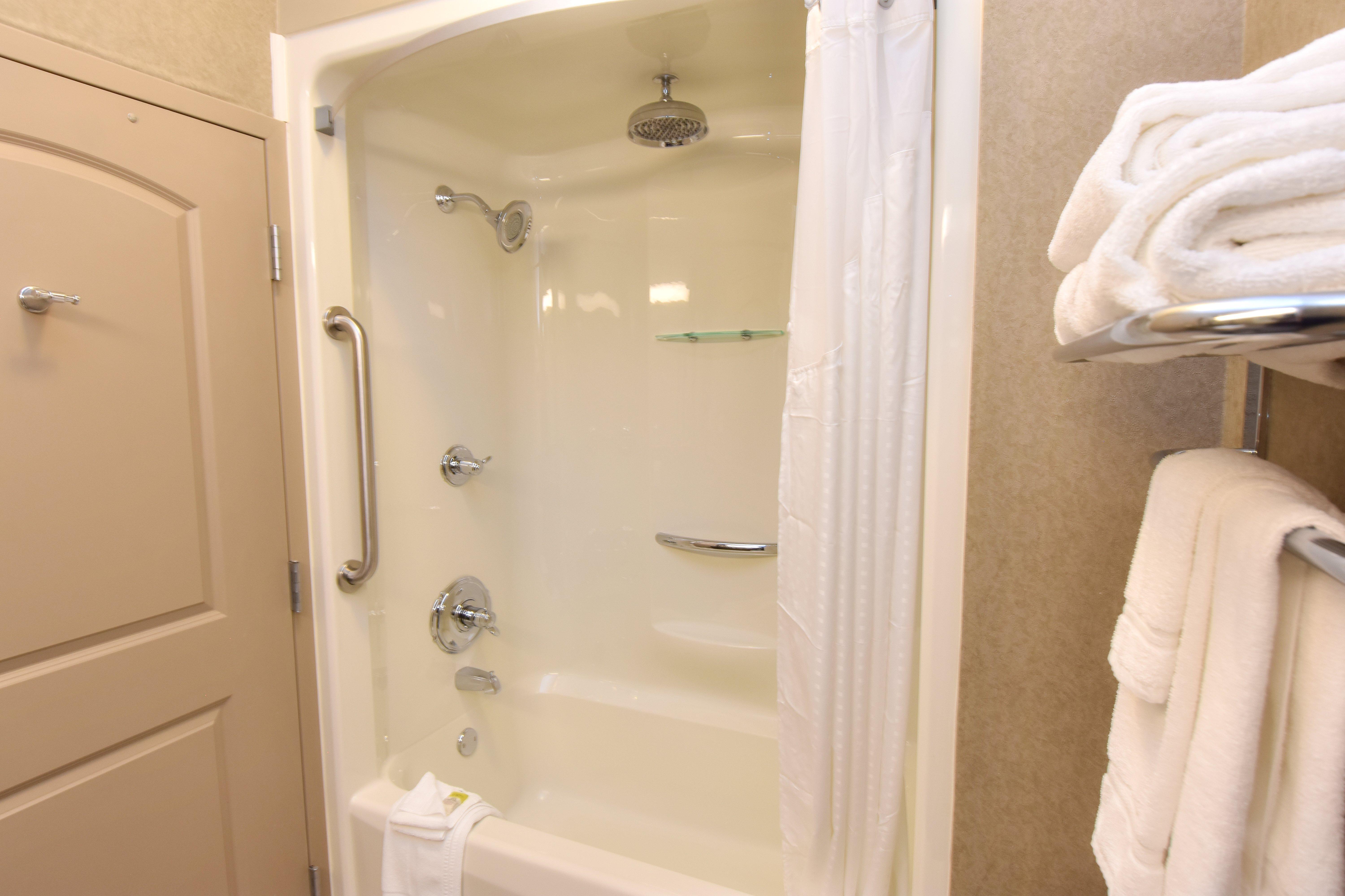 Holiday Inn Express And Suites Springfield Medical District By Ihg Bagian luar foto
